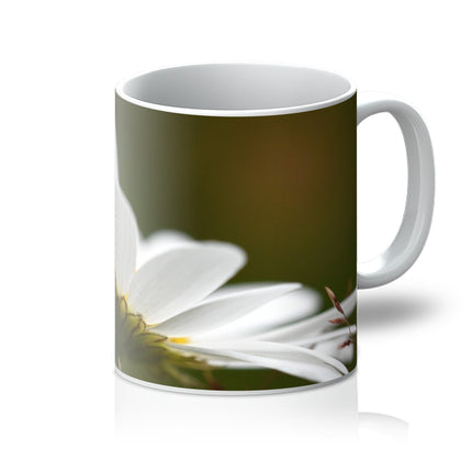 White daisy flower mug. Green and white coffee mug